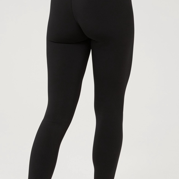 OFFLINE By Aerie Real Me High Waisted Crossover Legging - Black XXS - Picture 4 of 12